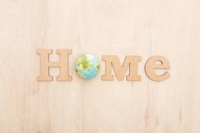 Самозалепващ тапет – С надпис еко Home