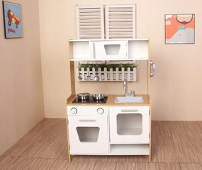 Дървена детска кухня със светлина и звук