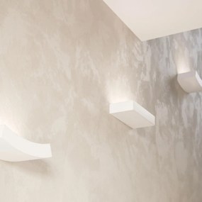 Бяла стенна лампа Sarkan – Nice Lamps