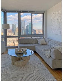 Кремав ръчно изработен вълнен килим подходящ за пране 170x240 cm Almond Valley – Lorena Canals