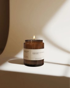 Ароматна свещ от соев восък време на горене 40 час #32 Bergamot, Coconut, Vanilla – Perfumed Prague