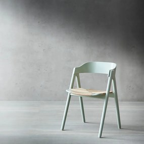 Светлозелен трапезен стол от букова дървесина с ратанова седалка Findahl от Hammel Mette - Hammel Furniture