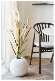 Тъмнокафяв трапезен стол с подлакътници от масивен дъб Agustin – House Nordic