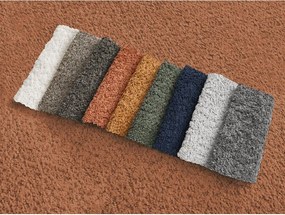 Оранжева табуретка от прежда с примки от букле Azra – Bobochic Paris