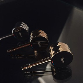 Смесител за биде Lungo  Loop Diamond Gold