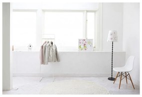 Бяла метална стойка за дрехи Tower – YAMAZAKI