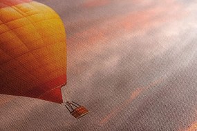 Картина на платно – Полет на балони над планини