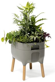 Пластмасов самонапояващ се съд за отглеждане на растения Urbalive – Plastia