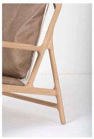 Фотьойл с масивна дъбова конструкция и седалка от кафява биволска кожа Dedo - Gazzda