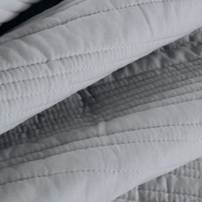 Елегантна покривка за легло TARA от матирана тъкан с ватиран десен - светлосиво Ширина: 220 см | Дължина: 240 см
