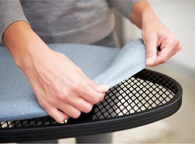 Покривало за дъска за гладене 130x38 cm Glide – Joseph Joseph