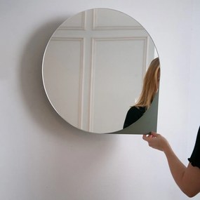 Сиво-зелен метален стенен/с огледало шкаф за баня 55x55 cm Sonnet – Spinder Design