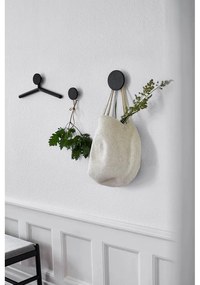 Черна стенна кука от дъбово дърво Milford – Rowico