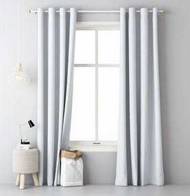 Бяла едноцветна завеса за спалня 140 х 280 см