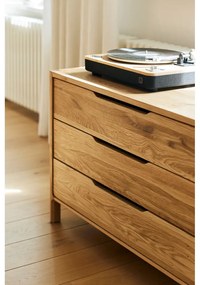 Нисък скрин от масивен дъб в естествен цвят 140x64 cm Twig – The Beds