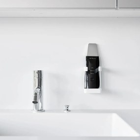 Бял метален държач за устройство за грижа за кожата Film Hook – YAMAZAKI