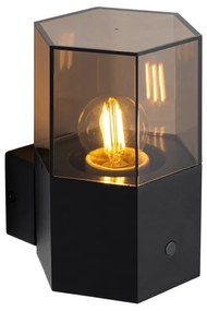 Външна стенна лампа черна с опушено стъкло шестоъгълник и сензор за здрач - Denmark