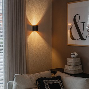 Модерна стенна лампа черна с месинг - Sabbio