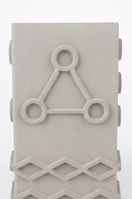 Светлосива бетонна ваза Graphic - Zuiver