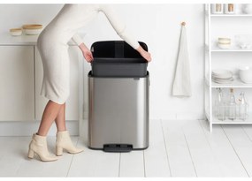 Кош за боклук Brabantia Bo Pedal 1003186, 60 л, Леко затваряне, Противоплъзгаща основа, Устойчив на пръстови отпечатъци, Инокс/Мат