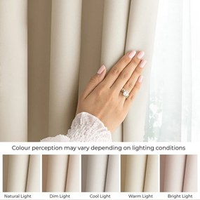 Кремаво затъмняващо перде 140x270 cm Carli – Restilo