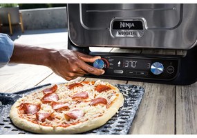 Електрическа фурна Ninja Woodfire OO101EU, 2400W, 8 програми, Таймер, LED дисплей, Автоматично изключване, Червен/Черен