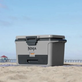 Хладилна кутия Ninja FrostVault FB151EUGY, 47 л, Пасивна, 80 кена, Поддържа лед до 6 дни, Сухо отделение, Сив