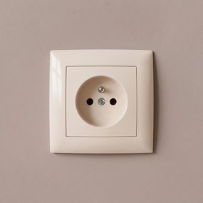 Единичен контакт със заземяване OSTE JNH001-G Beige