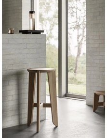 Бар стол от масивен дъб в естествен цвят (височина на седалката 75 cm) Eli – Blomus