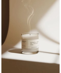 Ароматна свещ от соев восък време на горене 40 час #83 Cardamom, Rose, Oud, Tonka – Perfumed Prague