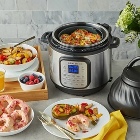 Мултикукър Instant Pot Duo Crisp + Air Fryer 140004201, 1500 W, 8 л, 11 програми, Кошница Air Fryer, EvenCrisp, Инокс