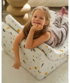 Бял детски стол от букле и шенил Terrazzo Moon – Wigiwama