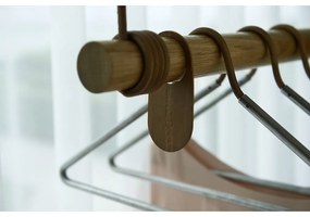 Стенна закачалка от масивен дъб в естествен цвят 80 cm Swing M – LIND DNA