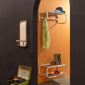 Метална стенна закачалка сребърна с рафт Retro – Spinder Design