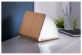 Светлокафява малка настолна LED лампа във формата на книга, изработена от кленово дърво Booklight - Gingko