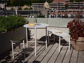 Светлосива градинска пейка метална Disc – Zone