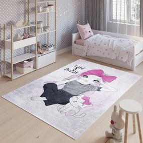 Детски килим за момичешка стая с дама с кафе Ширина: 120 см | Дължина: 170 см