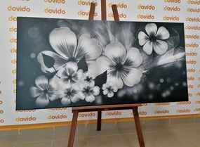Картина на платно – Фантазия на цветя в черно-бял вариант