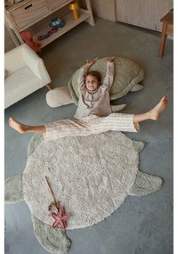 Бежов ръчно изработен памучен детски килим подходящ за пране 110x130 cm Sea Turtle – Lorena Canals