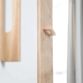 Гардероб Лъв Тридверен