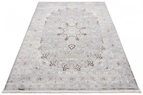 Светъл бяло-сив килим с винтидж дизайн и шарки Ширина: 120 см | Дължина: 170 см