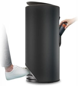 Матово черно метално кошче за боклук с педал 30 l Arc – Joseph Joseph