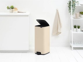 Бежово стоманено кошче за боклук с педал 30 l Bo – Brabantia