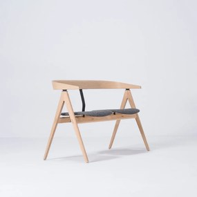 Пейка от дъбова дървесина със сива седалка Ava - Gazzda