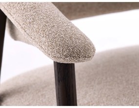 Бежови трапезни столове в комплект с подлакътници 2 бр. от масивен дъб Elk – Unique Furniture