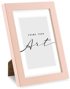 Светлорозова пластмасова рамка 19x25 cm