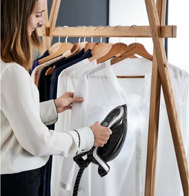 Парогенератор Tefal Pro Express Vision GV9821E0, 3000 W, 9 bar, 1.2 л, 800 g/min, Smart Steam, Система против капене и варовик, Вертикално гладене, Черен/сив