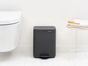 Тъмносиво стоманено кошче за боклук с педал 7 l Bo – Brabantia