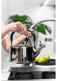 Гланциран чайник от неръждаема стомана с бутало , 1,5 л Diamante - Vialli Design