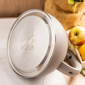 Свирещ чайник Klausberg KB 7912, 2.5 л, Дръжка с дървесен ефект, Индукция, Светлосив